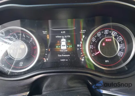 2015 Dodge Challenger R/T z USA, uszkodzony, nr VIN 2C3CDZAT7FH775080